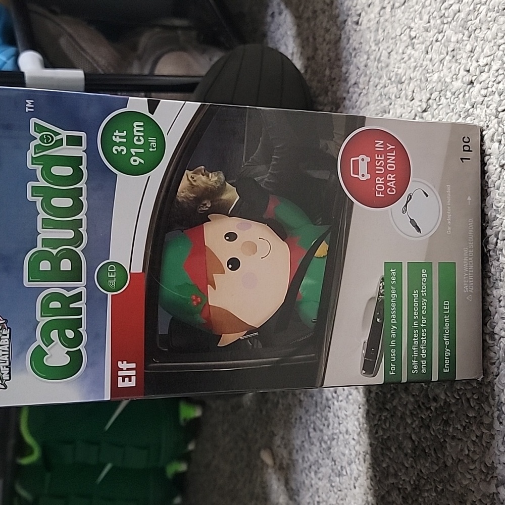 Elf Inflatable Car Buddy